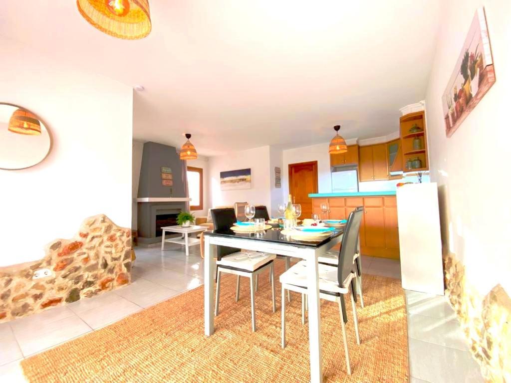 شقة بينيتاشيل  في Bungalow Julieth Con Estilo Ibiza A 4Km De Moraira المظهر الخارجي الصورة